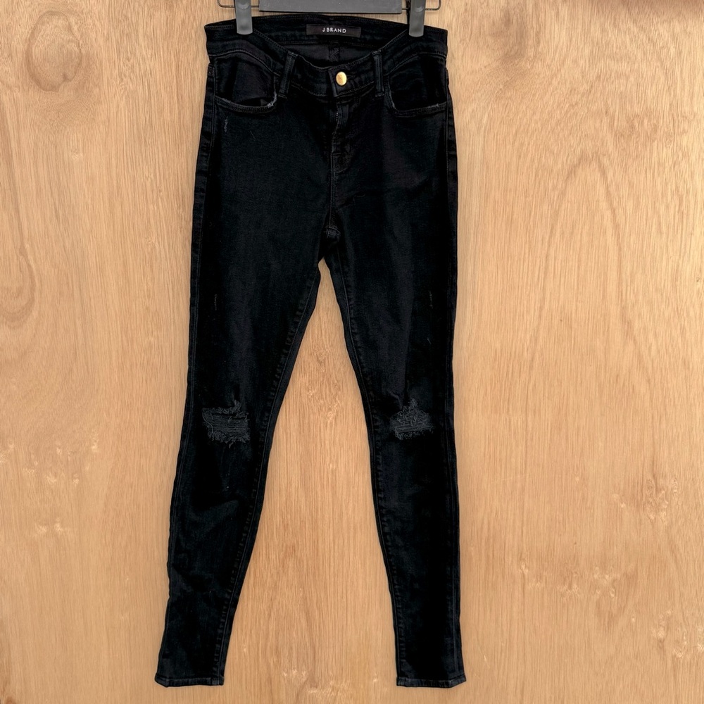 J Brand Women’s Super Skinny Distressed Jeans Black Size 26‎